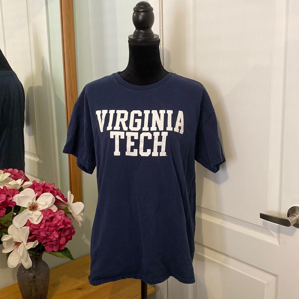 Virginia Tech T shirt